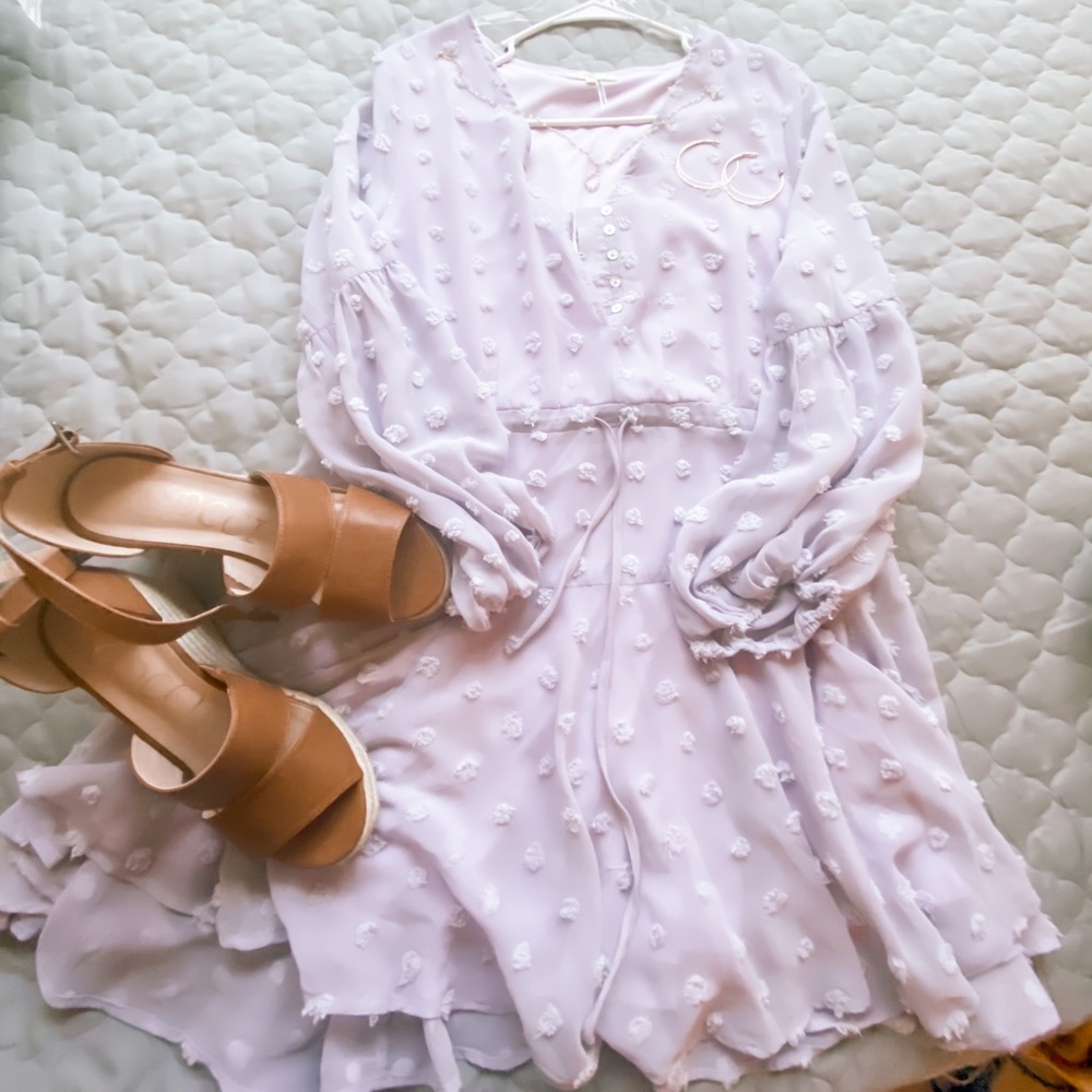 Boutique Beautiful Lavender dress